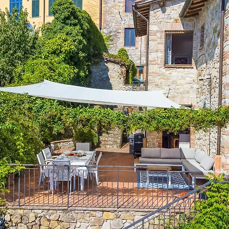 בית נופש Terrazza Sul Chianti By Interhome קסטלינה אין קיאנטי